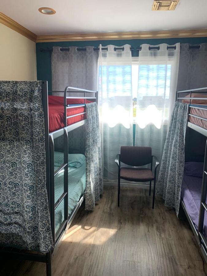 אינגלווד Lax Guest House מראה חיצוני תמונה